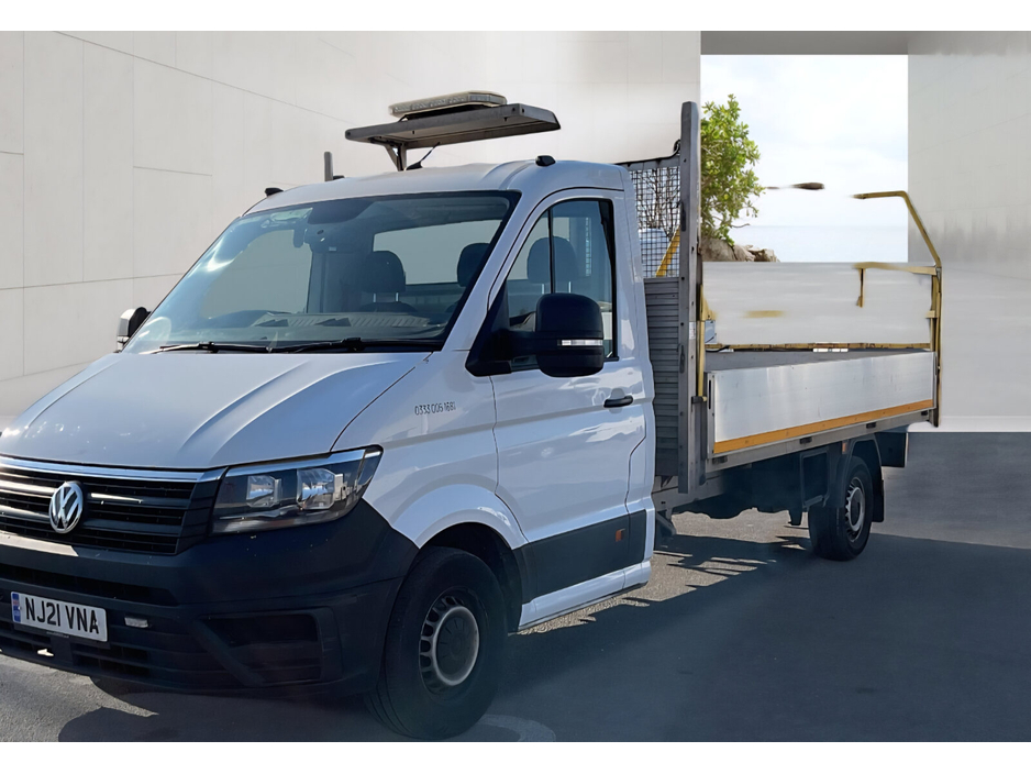 2021 Volkswagen Crafter - image 2