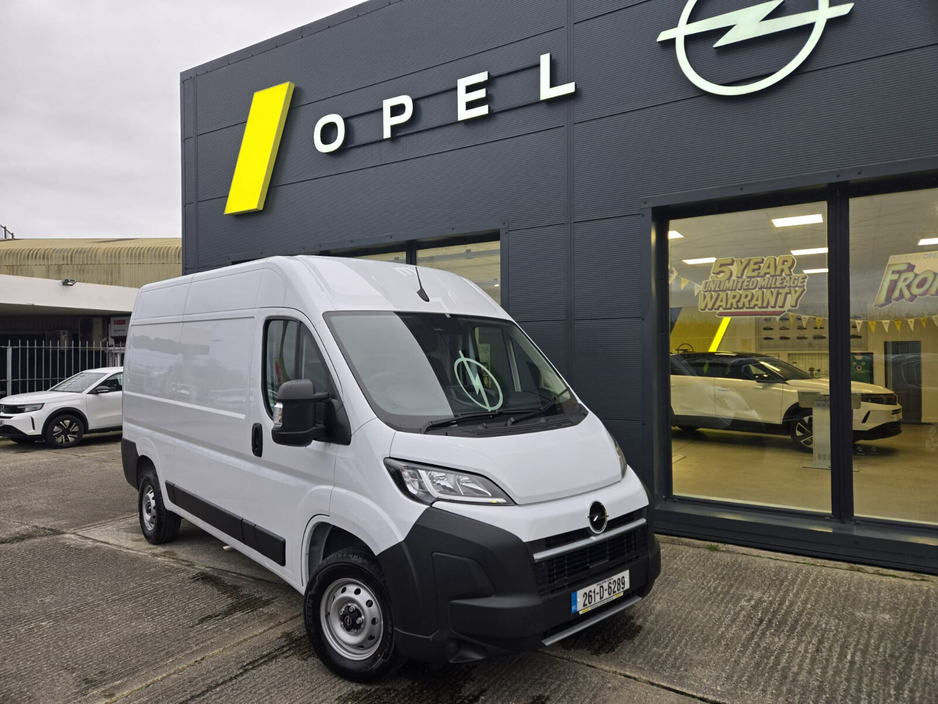 2026 Opel Movano  €28,750