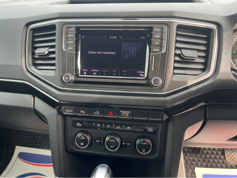 2020 Volkswagen Amarok - image 19