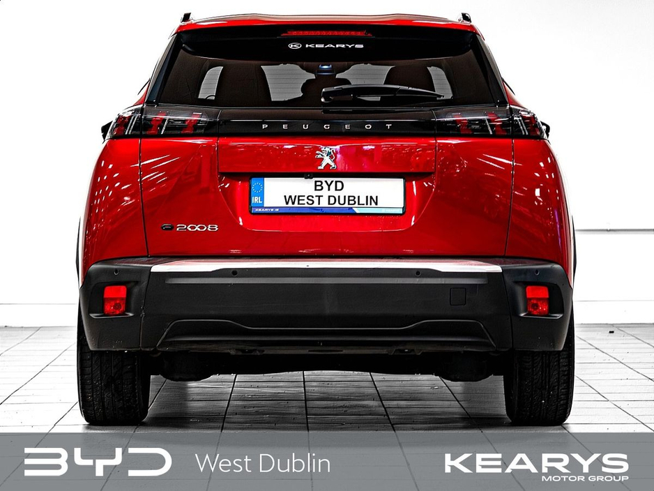 2021 Peugeot 2008 - image 6