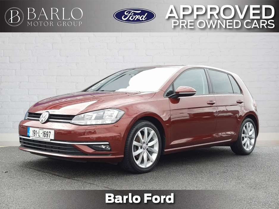 2019 Volkswagen Golf - image 2