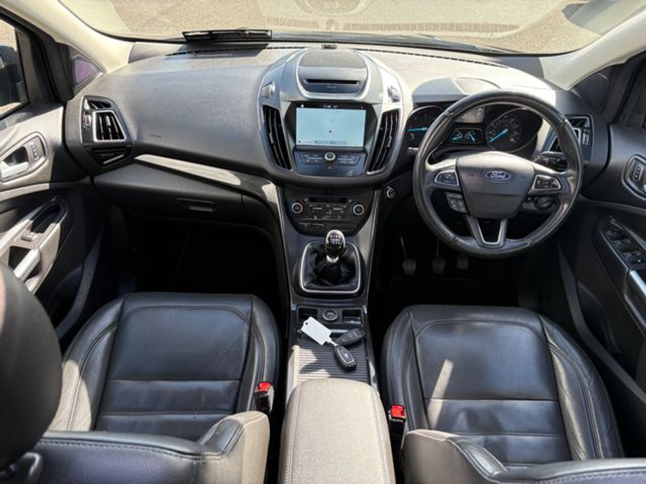 2018 Ford Kuga - image 13