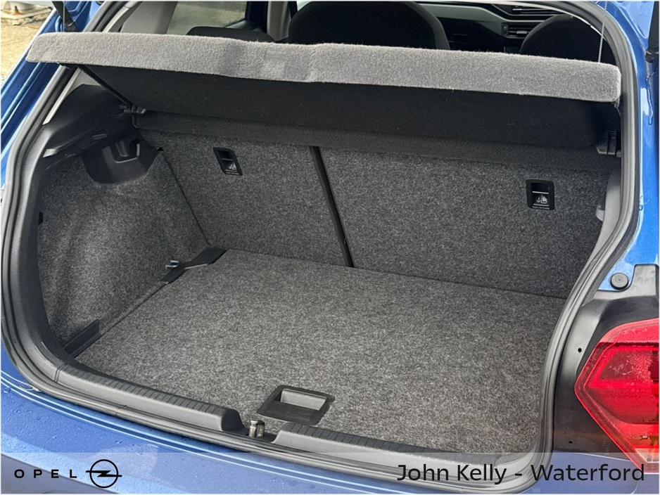 2021 Volkswagen Polo - image 10