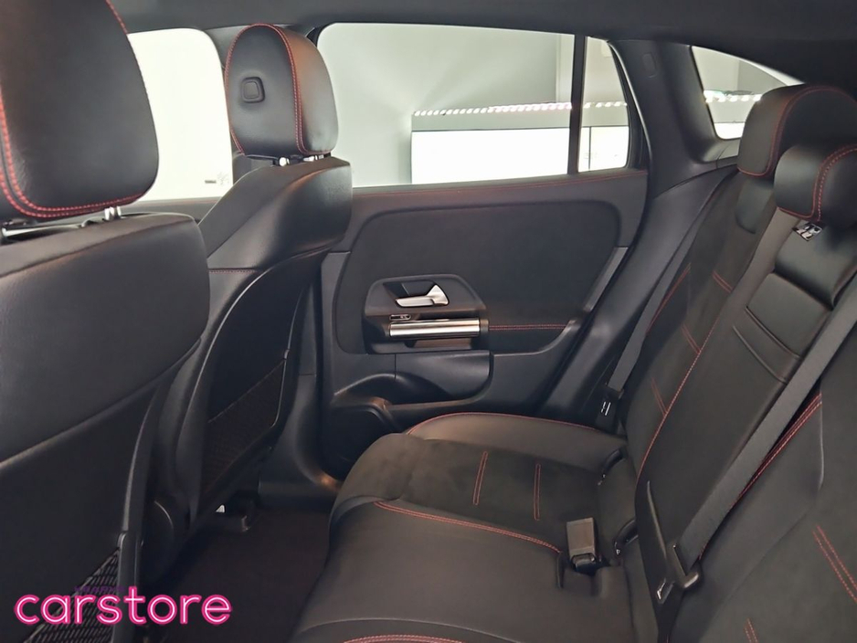 2021 Mercedes-Benz EQA - image 13