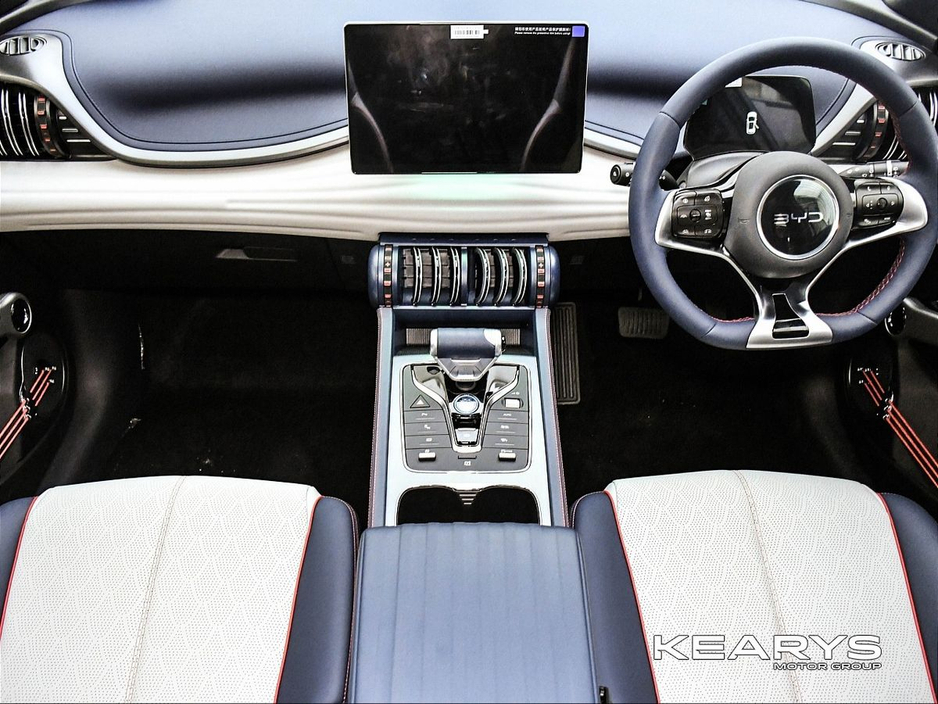 2026 BYD ATTO 3 - image 10