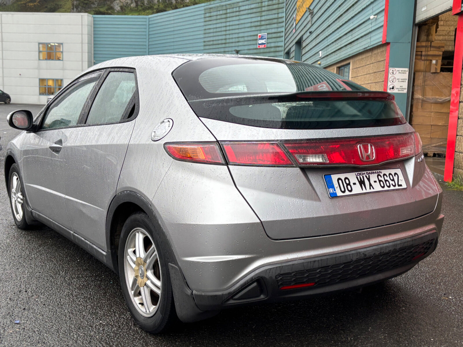 2008 Honda Civic - image 7