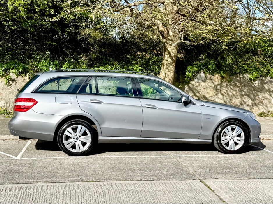 2012 Mercedes-Benz E Class - image 3