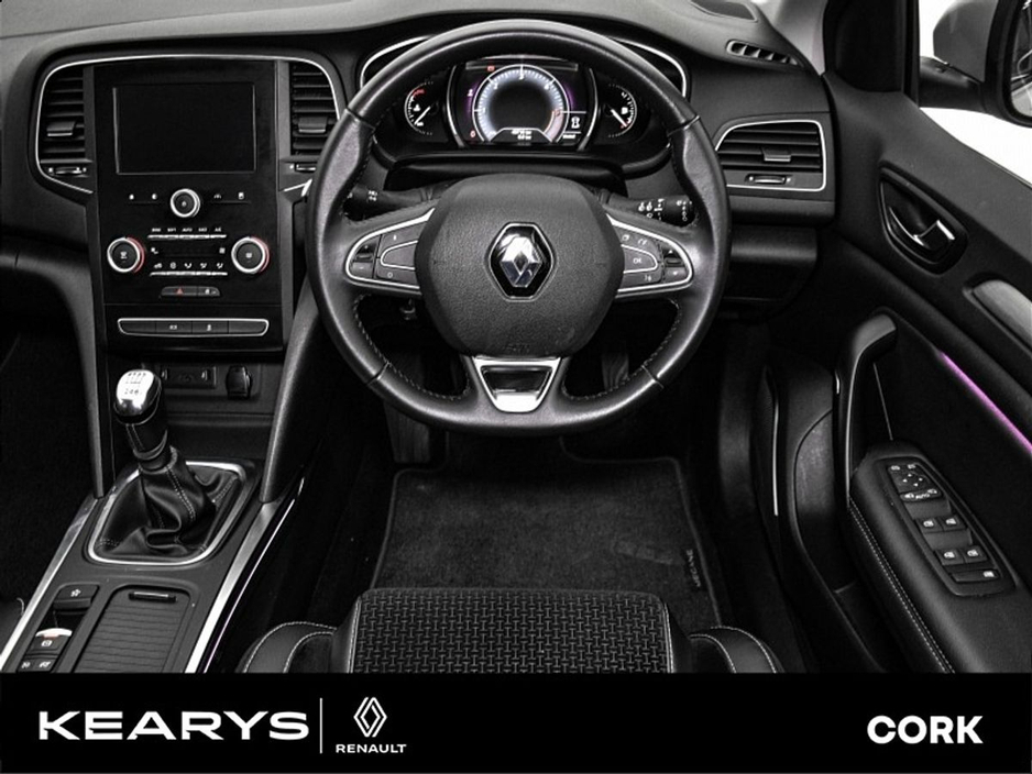 2020 Renault Megane - image 29