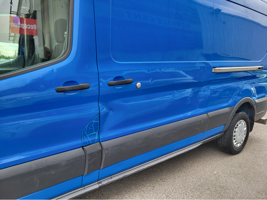 2019 Ford Transit - image 6