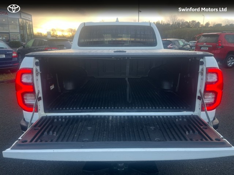 2022 Toyota Hilux  €42,950