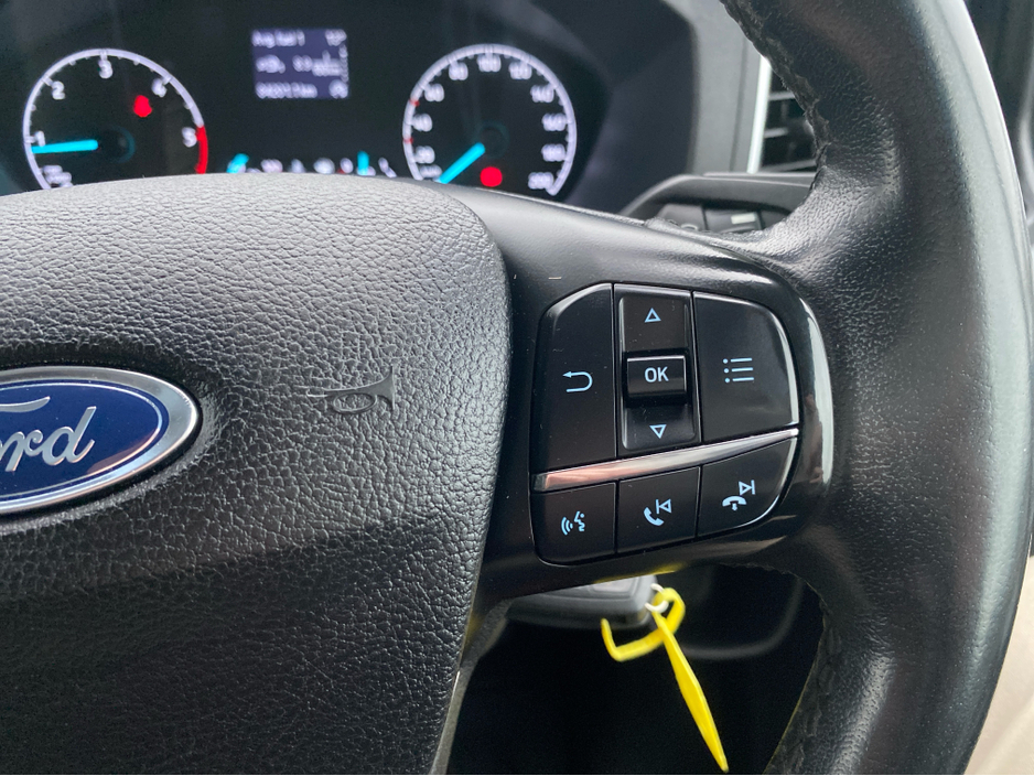 2021 Ford Transit Custom - image 11