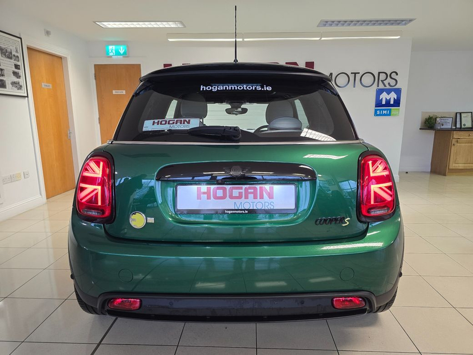 2024 MINI Cooper S - image 5