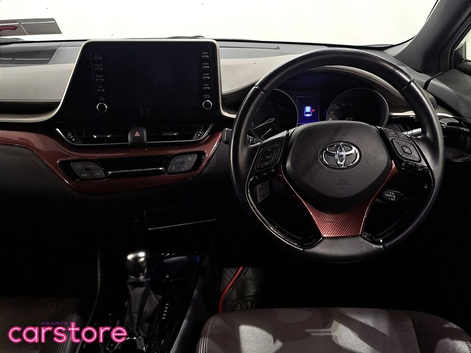 2020 Toyota C-HR 1.8 PET HYB HEV €25,380