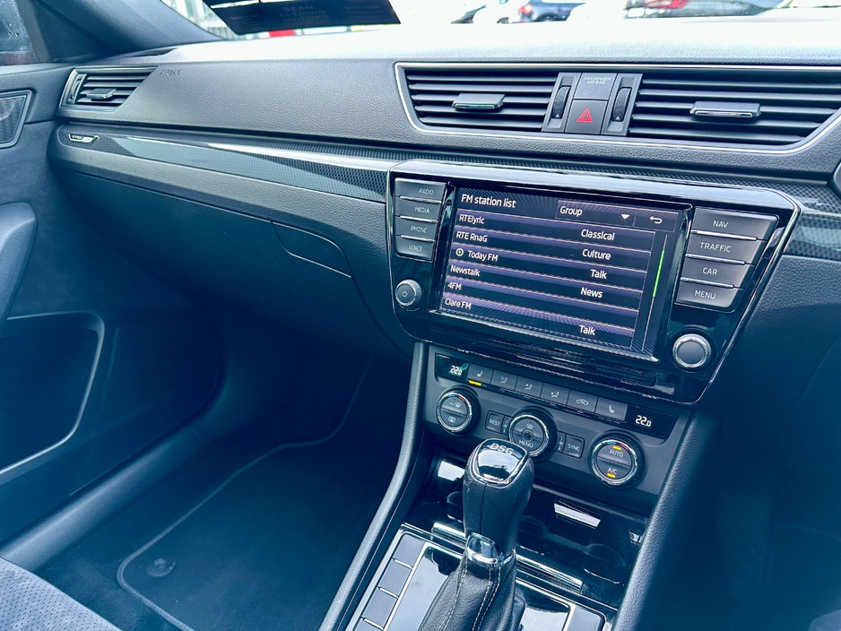 2017 Skoda Superb - image 26