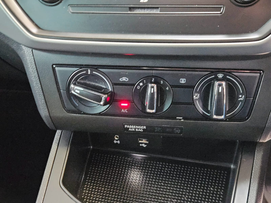 2018 SEAT Ibiza - image 12