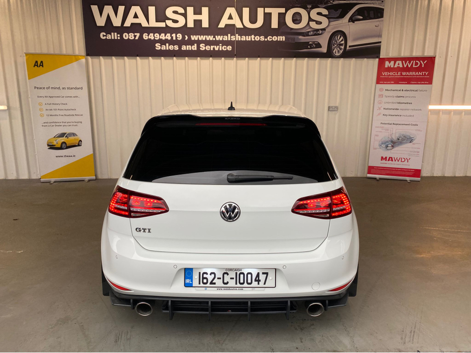 2016 Volkswagen Golf - image 7