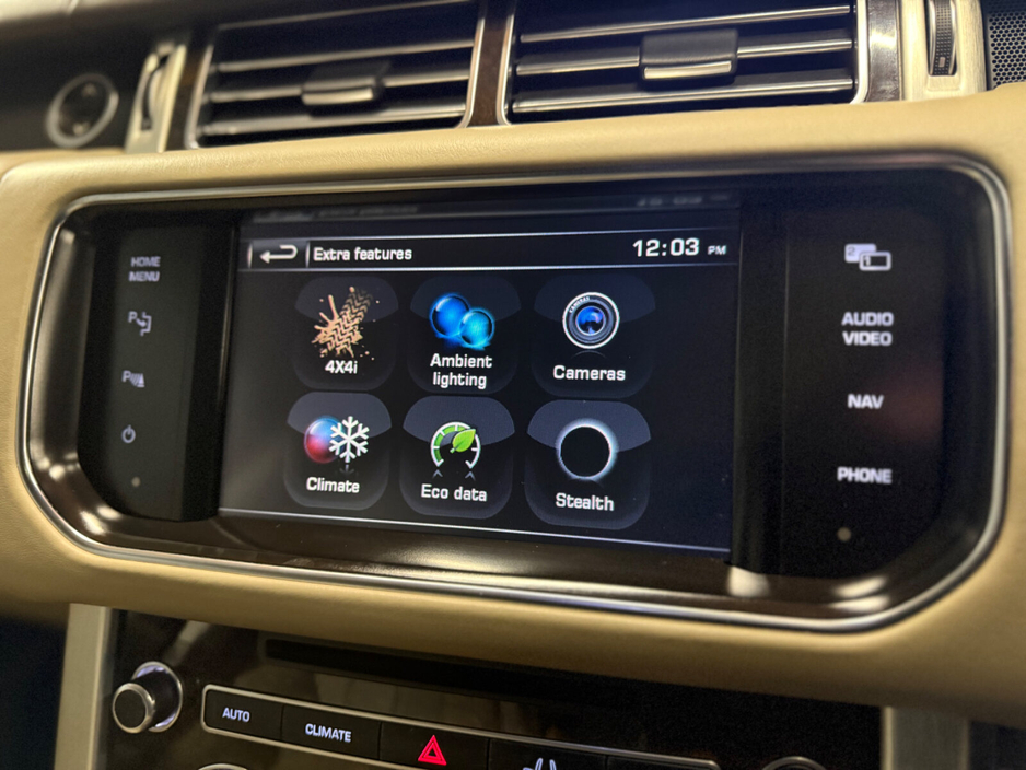 2015 Land Rover Range Rover - image 16