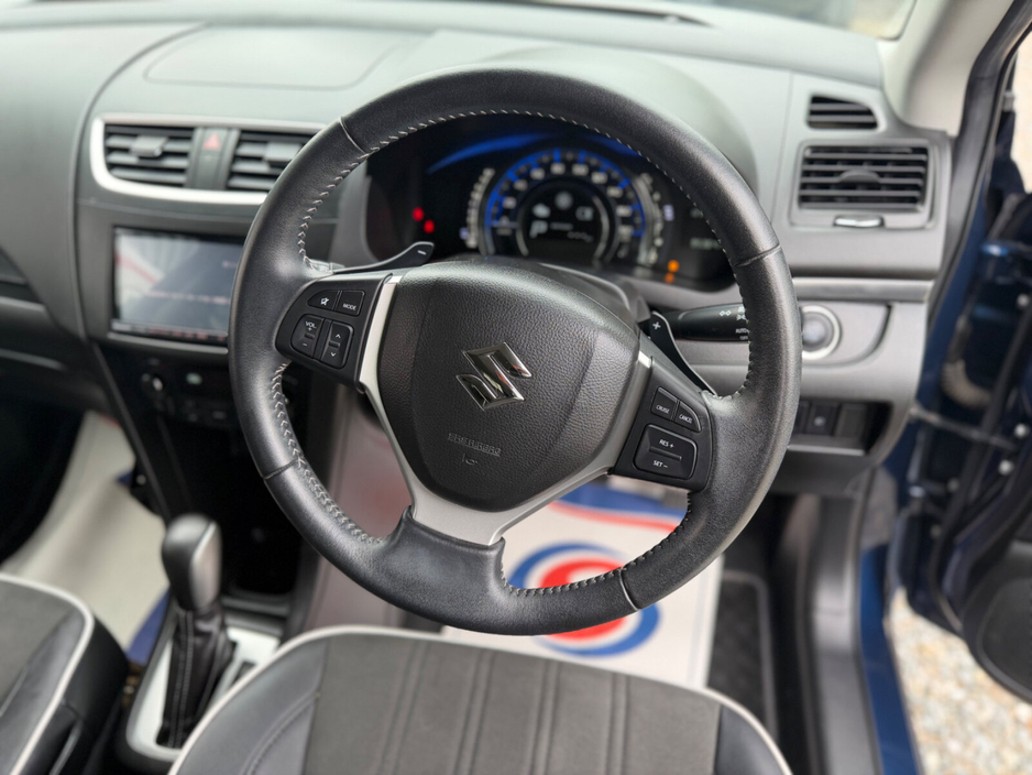 2015 Suzuki Swift - image 13