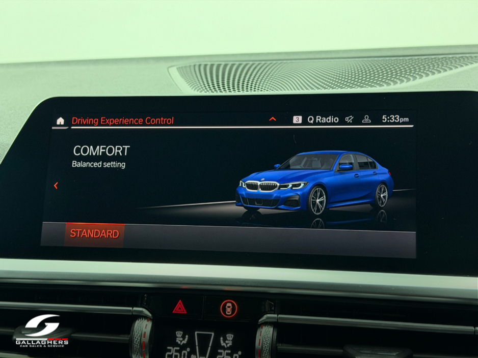 2021 BMW 3 Series - image 28