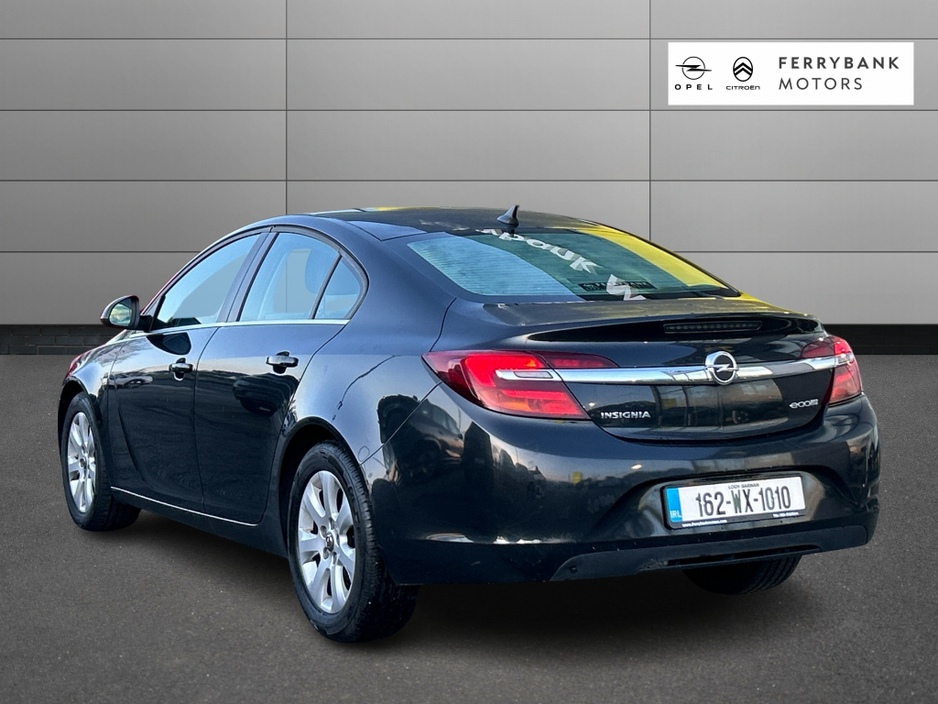 2016 Opel Insignia SC 1.6 CDTI 136PS 4DR €8,950