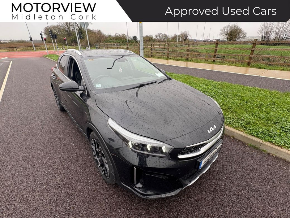 2023 Kia XCeed - image 5