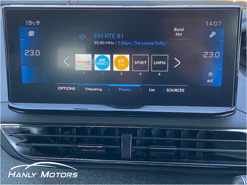 2023 Peugeot 3008 - image 22