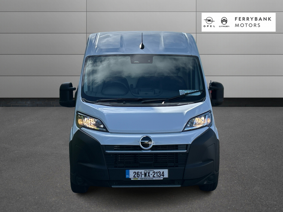 2026 Opel Movano - image 7