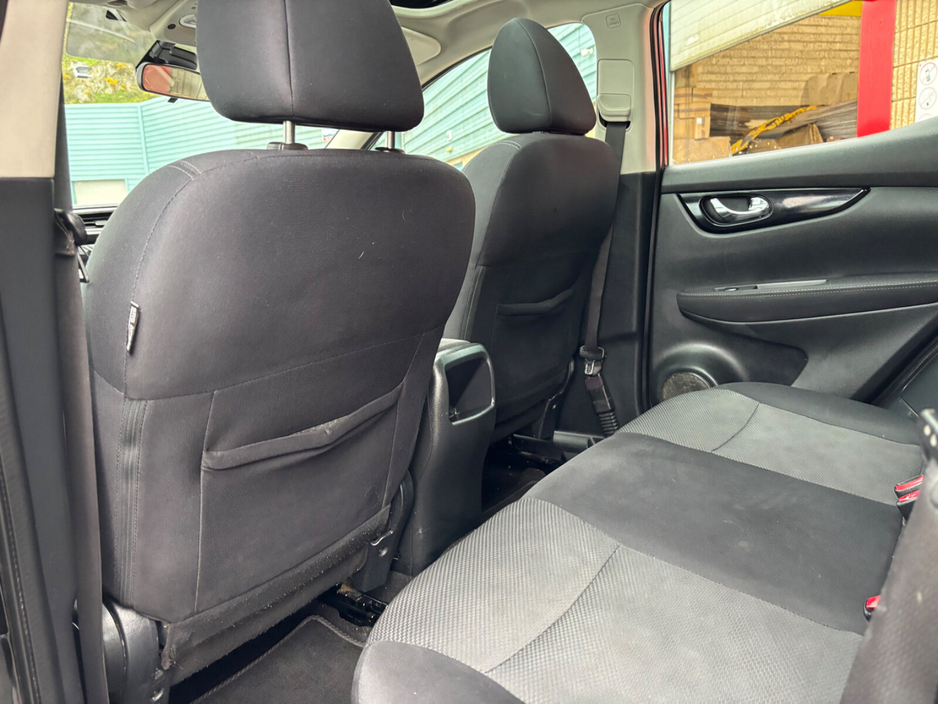 2016 Nissan Qashqai - image 14