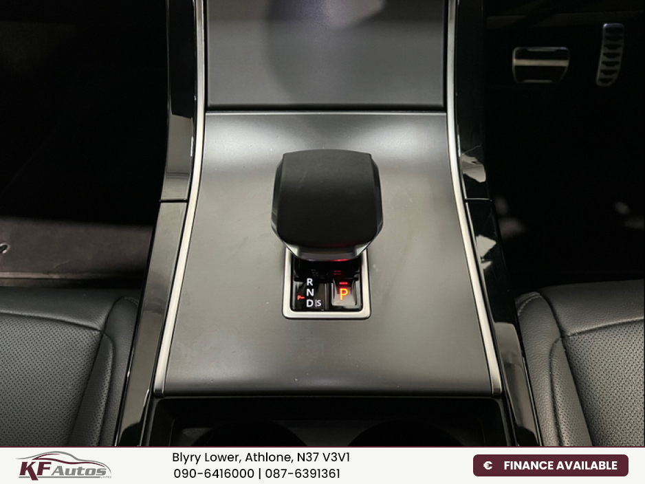 2024 Land Rover Range Rover Evoque HSE Dynamic PHEV 265bhp 5dr Auto - 241 Reg €55,995