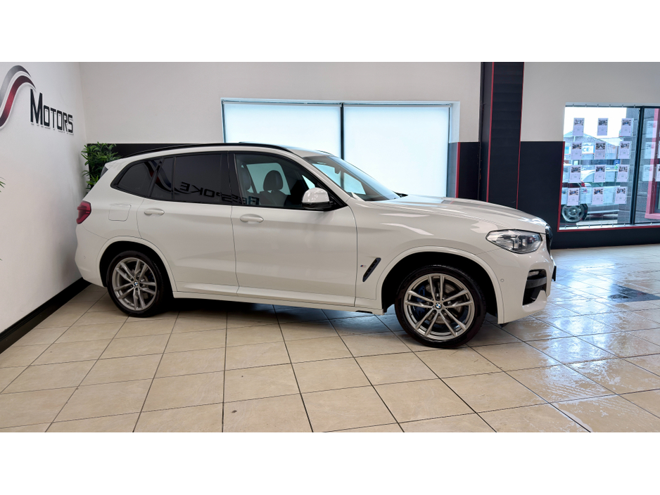 2021 BMW X3 - image 18