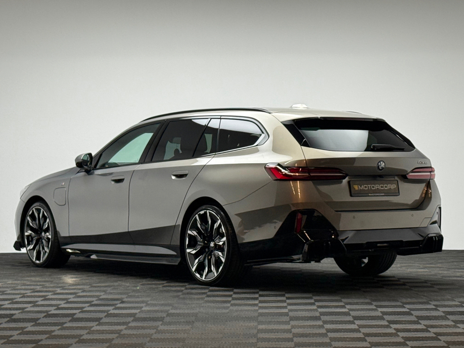 2025 BMW 5 Series 530E M SPORT TOURING €69,990