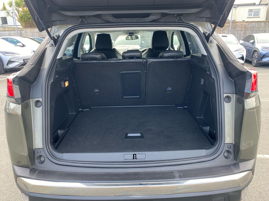 2019 Peugeot 3008 - image 19