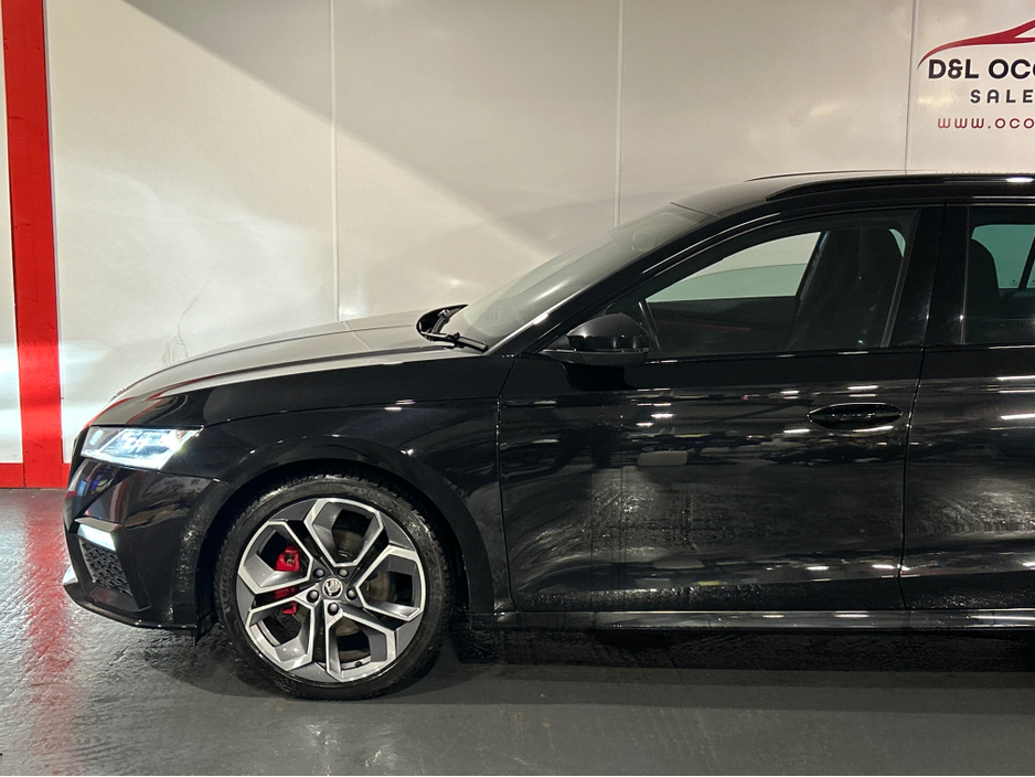 2023 Skoda Octavia - image 7