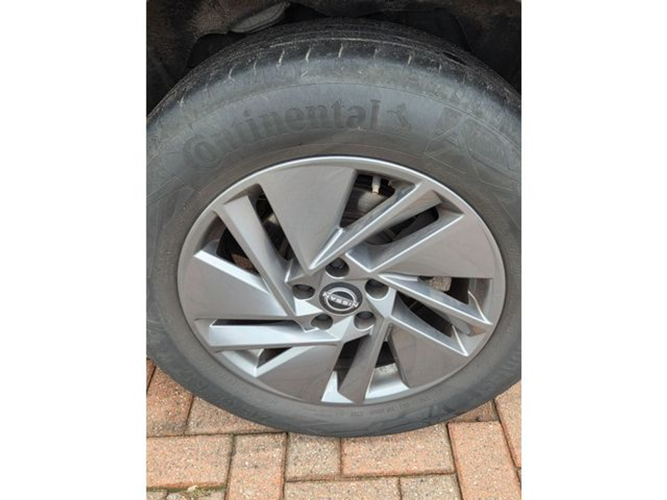 2024 Nissan Qashqai - image 6