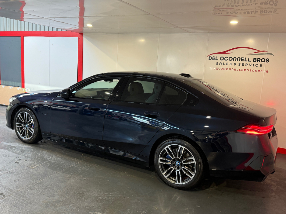 2024 BMW 5 Series 530E M SPORT 4DR AUTO €56,950