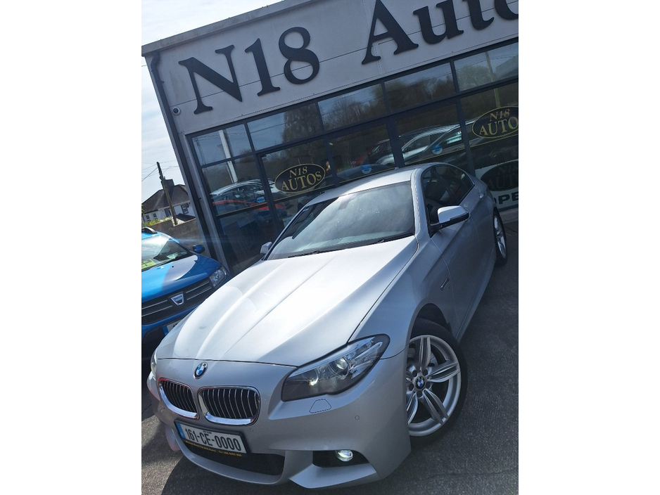 2016 BMW 5 Series - image 5