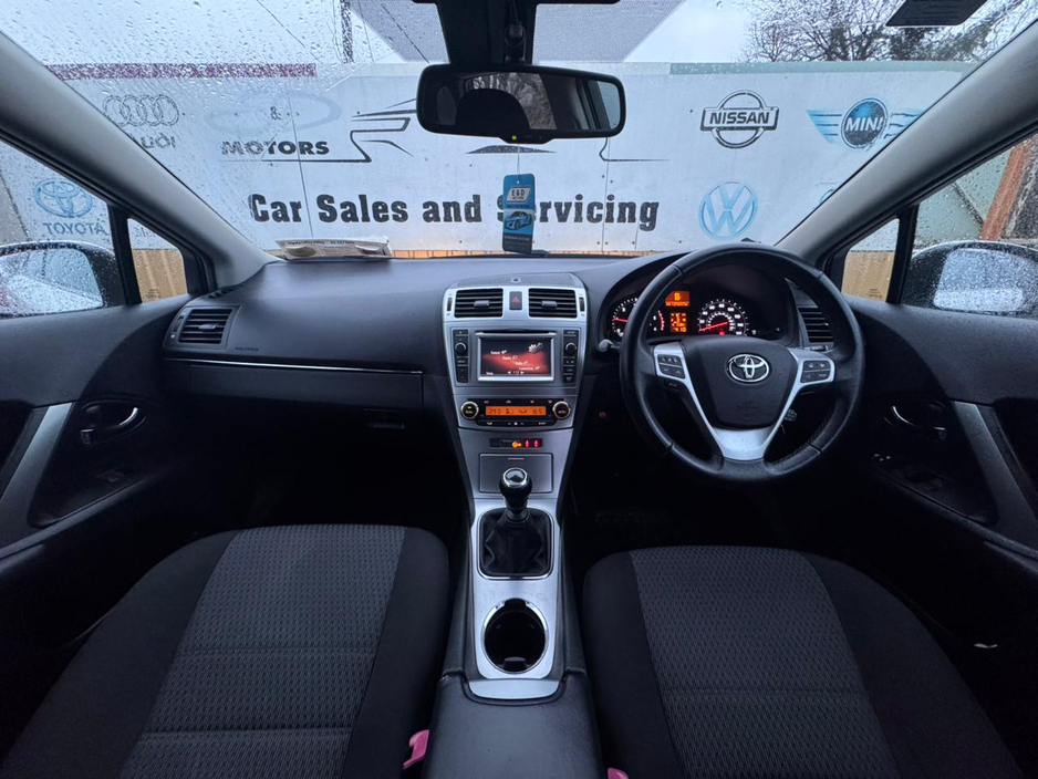 2015 Toyota Avensis 2.0 D-4D ICON ESTATE 5DR OVERMOUNT 126BHP €10,800