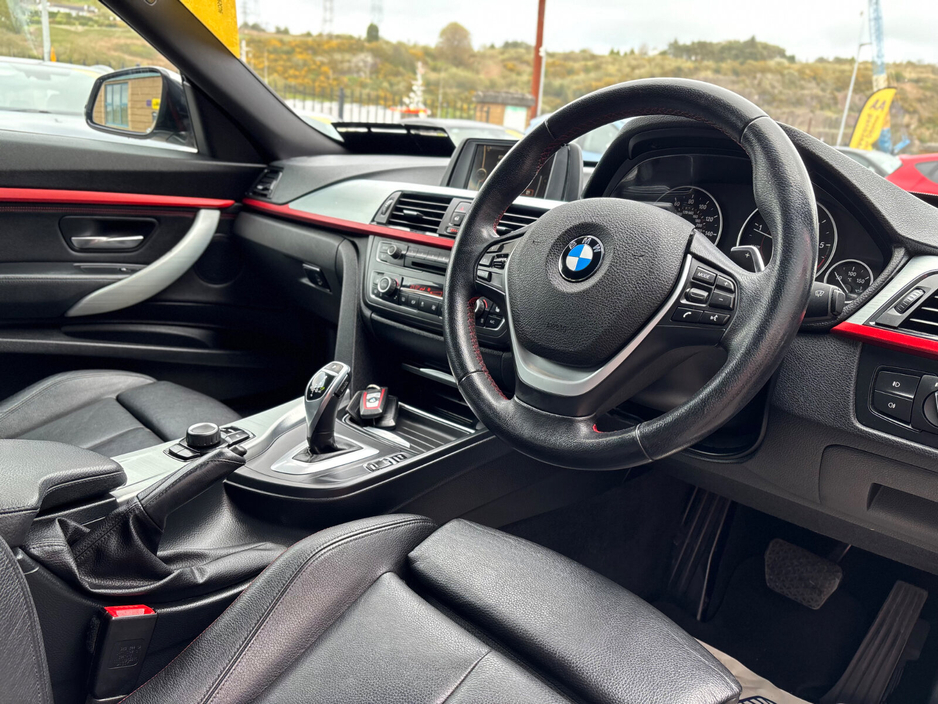 2013 BMW 3 Series - image 9