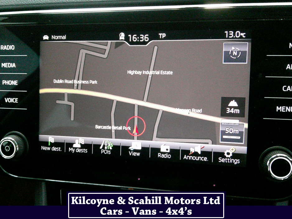 2017 Skoda Superb - image 30