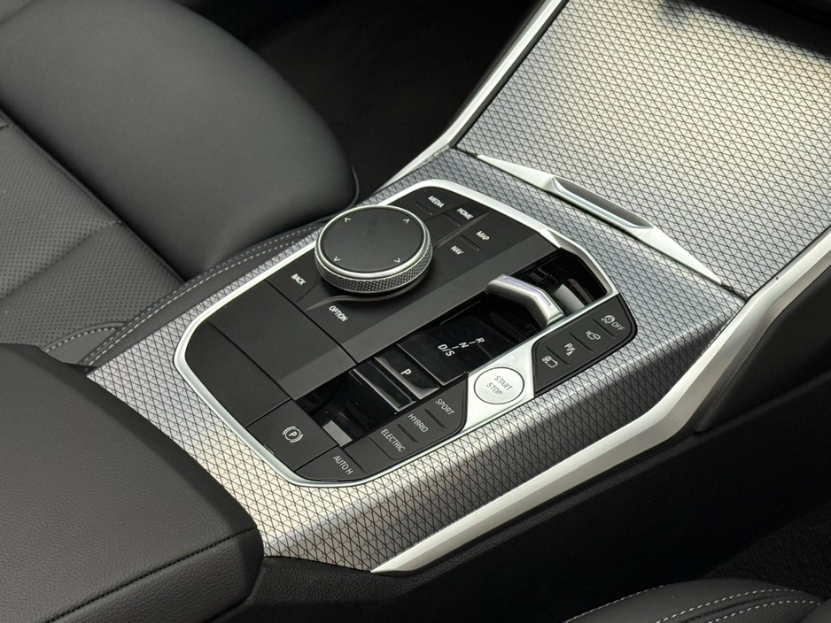 2024 BMW 3 Series 330E M SPORT LCI II *HUGE SPEC* €54,990