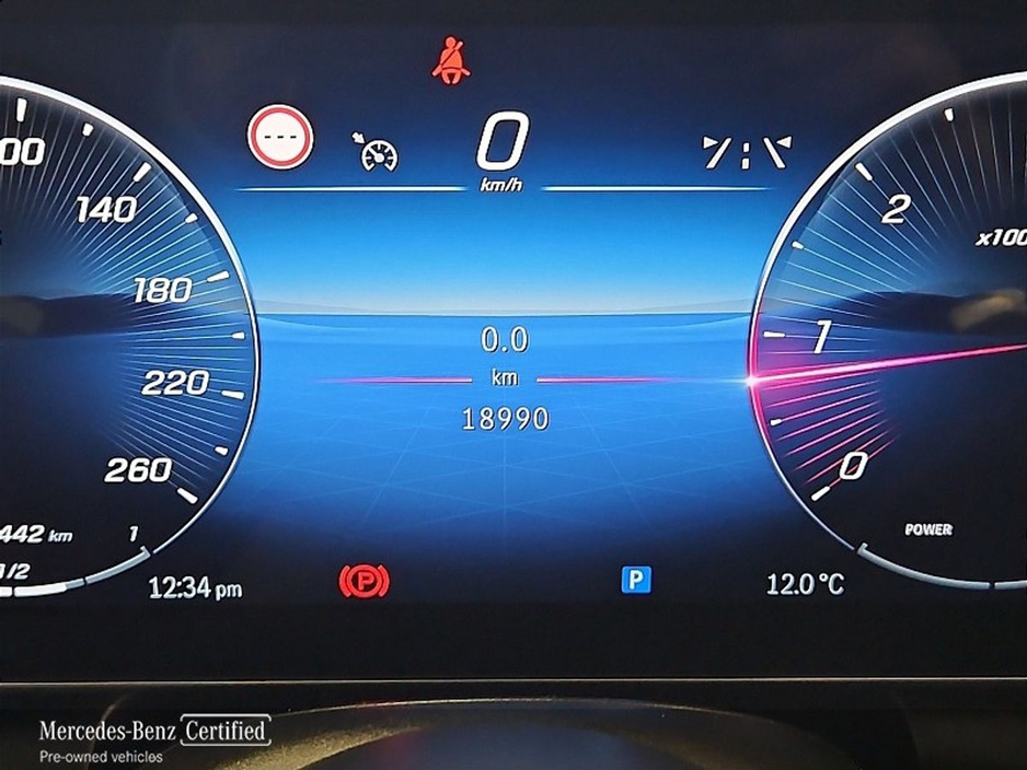 2024 Mercedes-Benz GLC Class - image 13