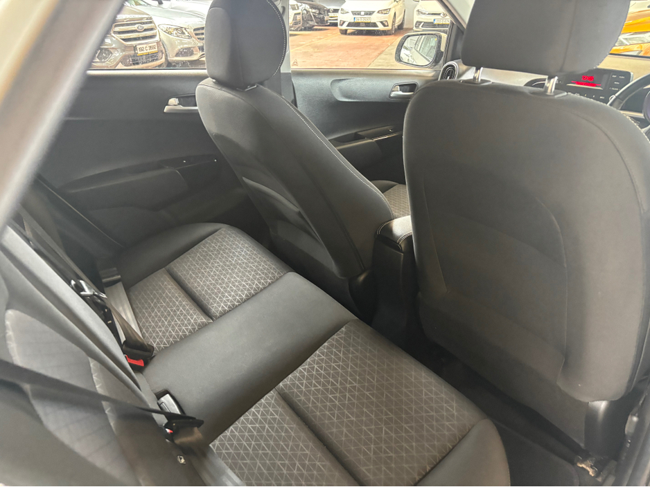 2023 Kia Picanto - image 3