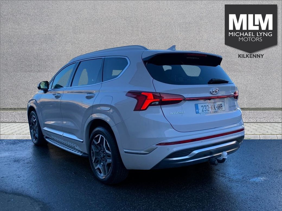 2023 Hyundai Santa Fe Premium Phev 5DR Auto €44,995