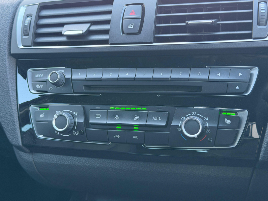 2017 BMW 1 Series - image 25