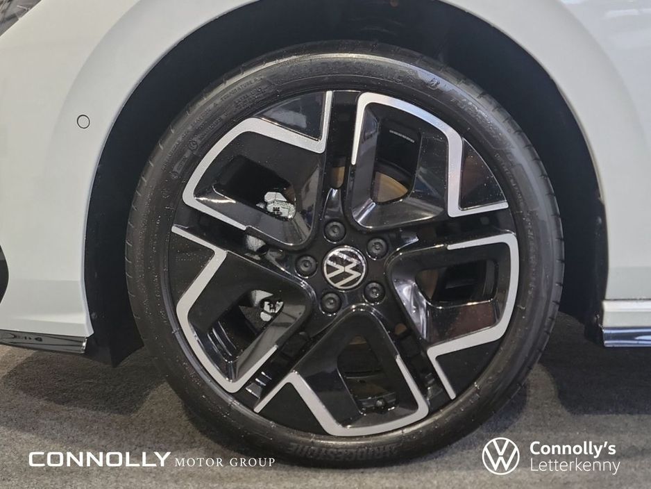 2026 Volkswagen Golf - image 7