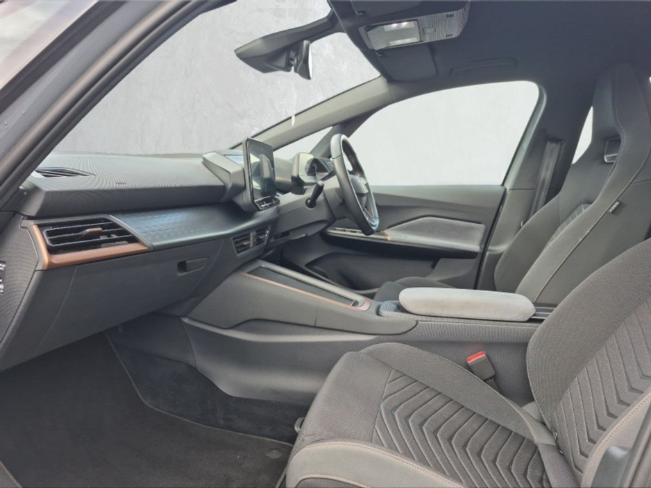 2023 Cupra Born - image 6