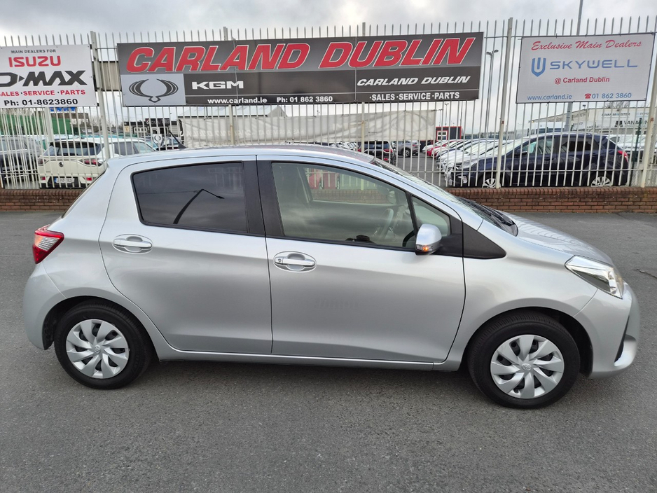 2019 Toyota Vitz - image 2