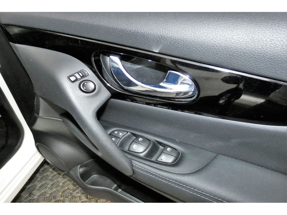 2021 Nissan Qashqai 1.3 PET SE 6SPD *PANORAMIC ROOF*REVERSE CAM*PARK SENSORS* €22,890