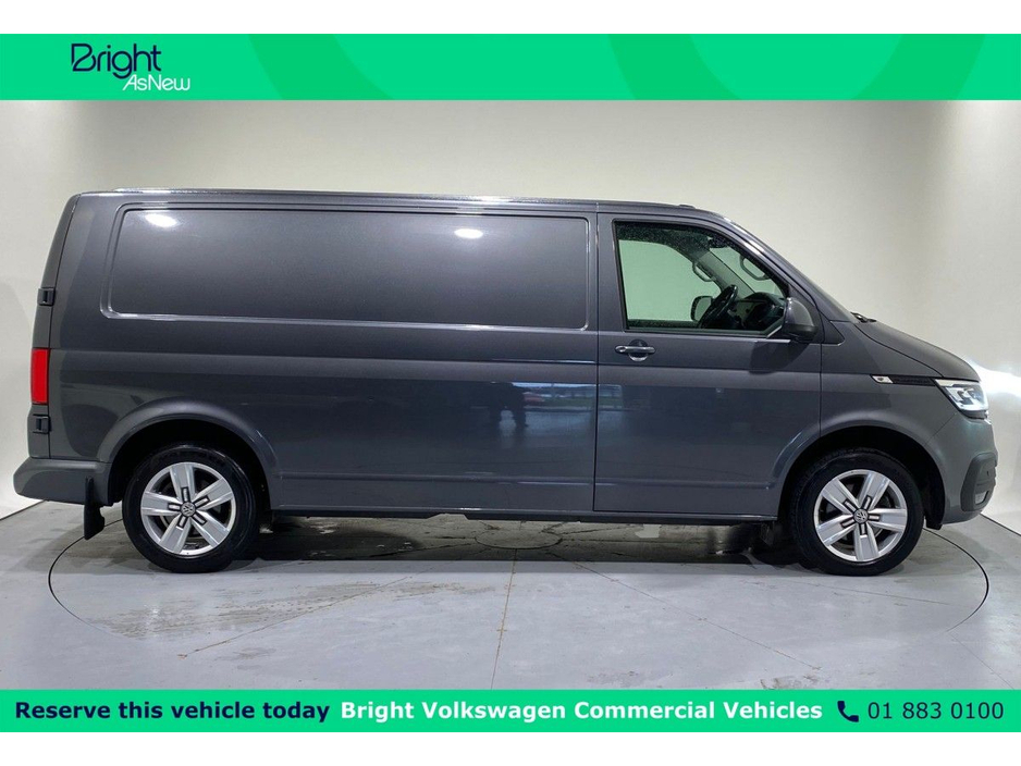 2023 Volkswagen Transporter - image 5