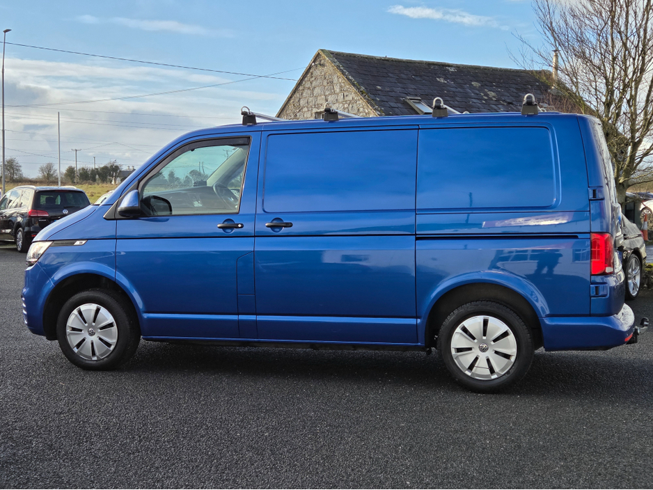 2023 Volkswagen Transporter T28 STARTLINE TDI €25,950